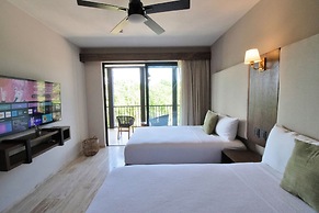 Hacienda Tuk by The Spot Rentals