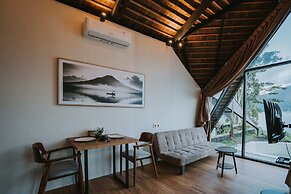 Skylake Villa