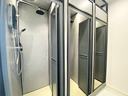 U Capsule Hotel