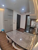 THR1 Cozy Studio with Netflix SKYTREES