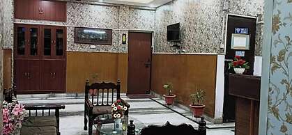 WoodStock Homestay By GRB