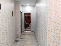 WoodStock Homestay By GRB