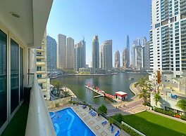 DreamLike Full Pool & Marina View