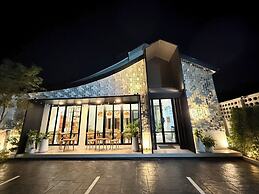 Glyn Chiangmai