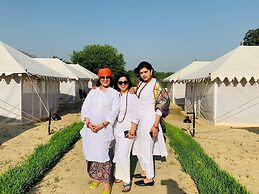 KUMBH CAMP OM