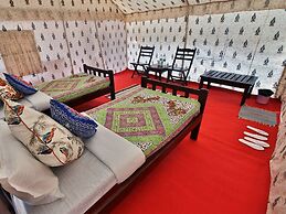 KUMBH CAMP OM
