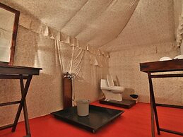 KUMBH CAMP OM