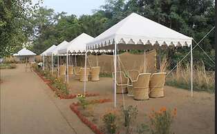KUMBH CAMP OM