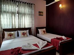 Cosy White Palace