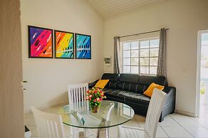 Best Quality 1 Bedroom Apartment 3 km From Eagle Beach