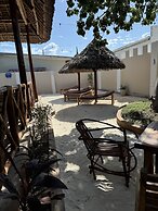 VILLA PEACE AND COLOR