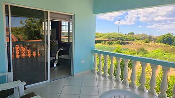 Impressive 1-bedroom Apartment 3 km From Eagle Beach