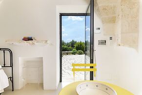 Charme Ostunese con piscina by Wonderful Italy