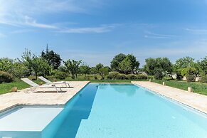 Charme Ostunese con piscina by Wonderful Italy