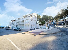Comfort Steps From the Sea