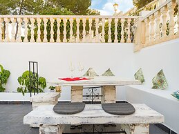 Comfort Steps From the Sea