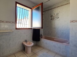 Charming Villa in Saint-genies