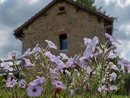 Storehouse With Pool Near Monpazier