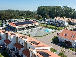 Sunny Dunimar Retreat