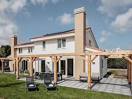 Sunny Dunimar Retreat