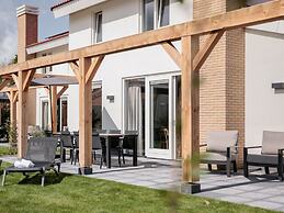 Sunny Dunimar Retreat