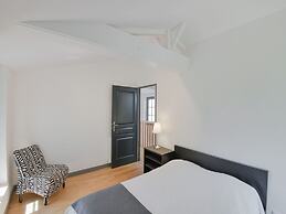 Villa in Lanton Near the Beach With Harbour View