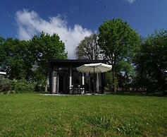Contemporary Chalet, Near De Efteling