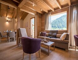 Wood & Stone Alpine Luxury