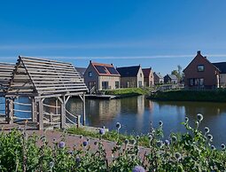 Villa by Lake Veere With Modern Amenities