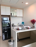 Beachfront Bang Saray By RoomQuest Hotel