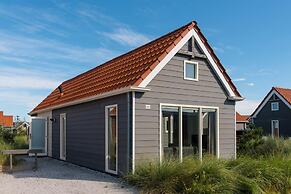 Cozy Lodge by Hollum