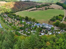 Modern Chalet in a Holiday Park