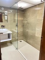 HOTEL HIGH RISE REGENCY