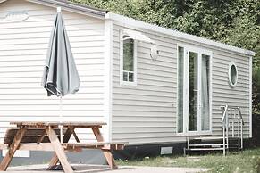 Chalet in Olloy-sur-viroin With Patio