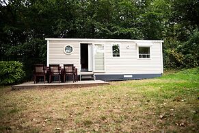 Chalet in Olloy-sur-viroin With Patio