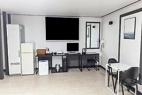 Osan J Hotel
