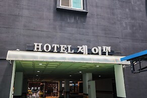 Osan J Hotel