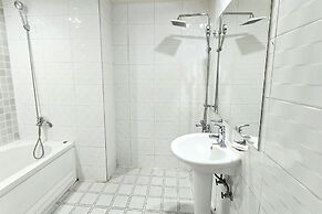 Osan J Hotel
