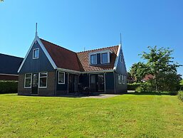 Charming Sauna Home Near Alkmaar