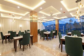 The Chail Resort