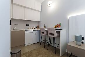 MoveIn Apartments - ApartHotel Belgrade
