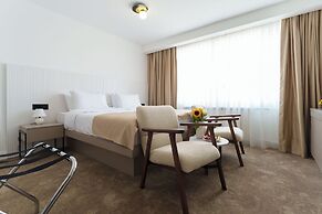 MoveIn Apartments - ApartHotel Belgrade