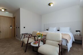 MoveIn Apartments - ApartHotel Belgrade