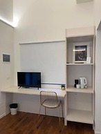 Easy Milano Rooms & Apartments