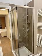 Easy Milano Rooms & Apartments