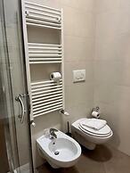 Easy Milano Rooms & Apartments
