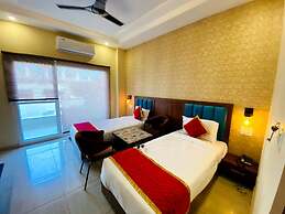 Goroomgo Singla Residency Kangra