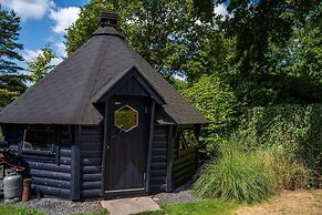 Villa in Brabant With Spa and Sauna