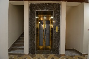 Hotel Shri Dhwaja Inn
