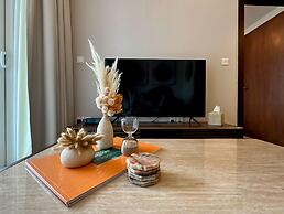 Modern City Scaping Apartment